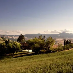 podere-assolatina-agriturismo.it-tuscanyhotel.com/